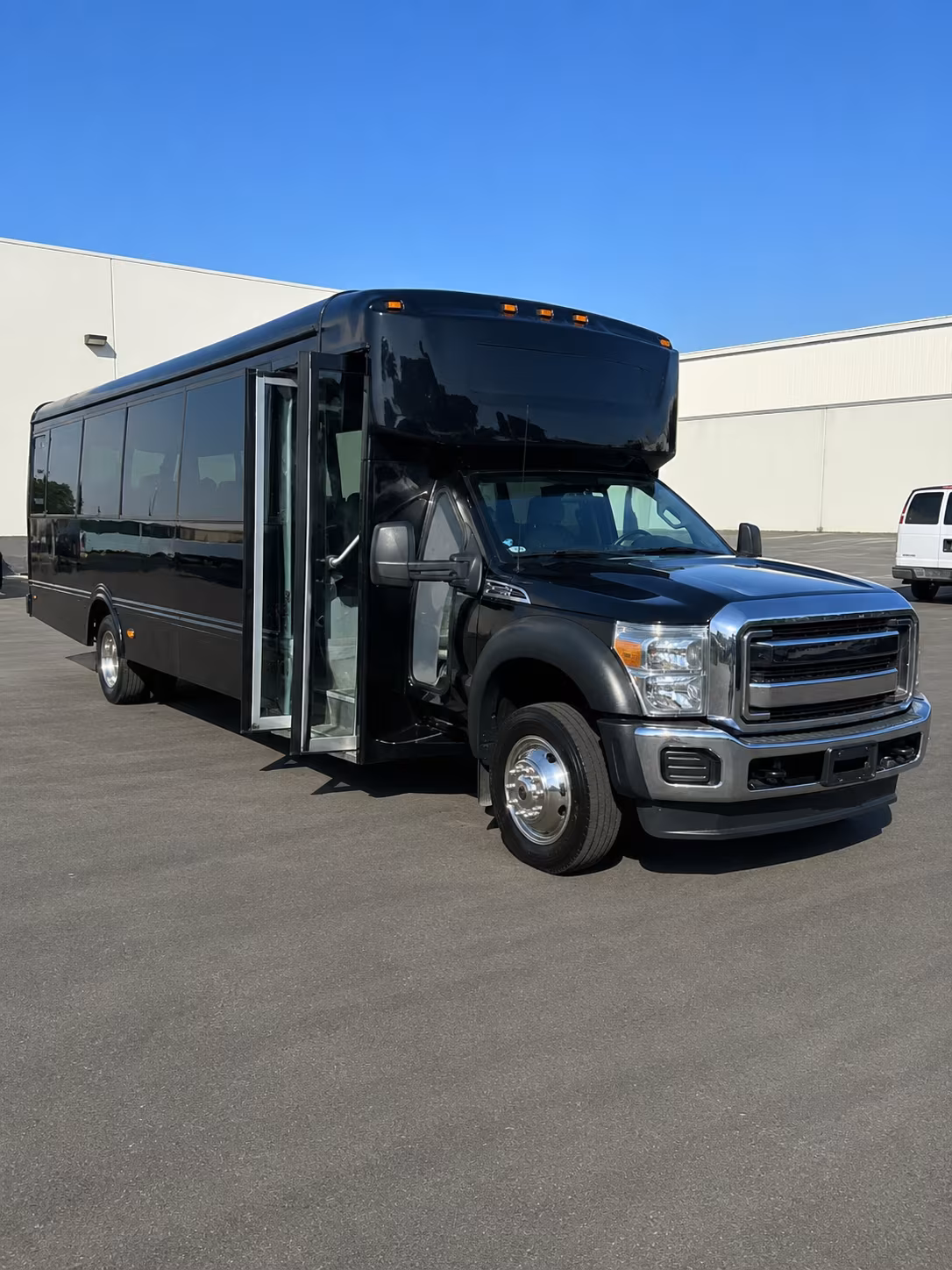 san bernardino area proms homecomings party bus rental